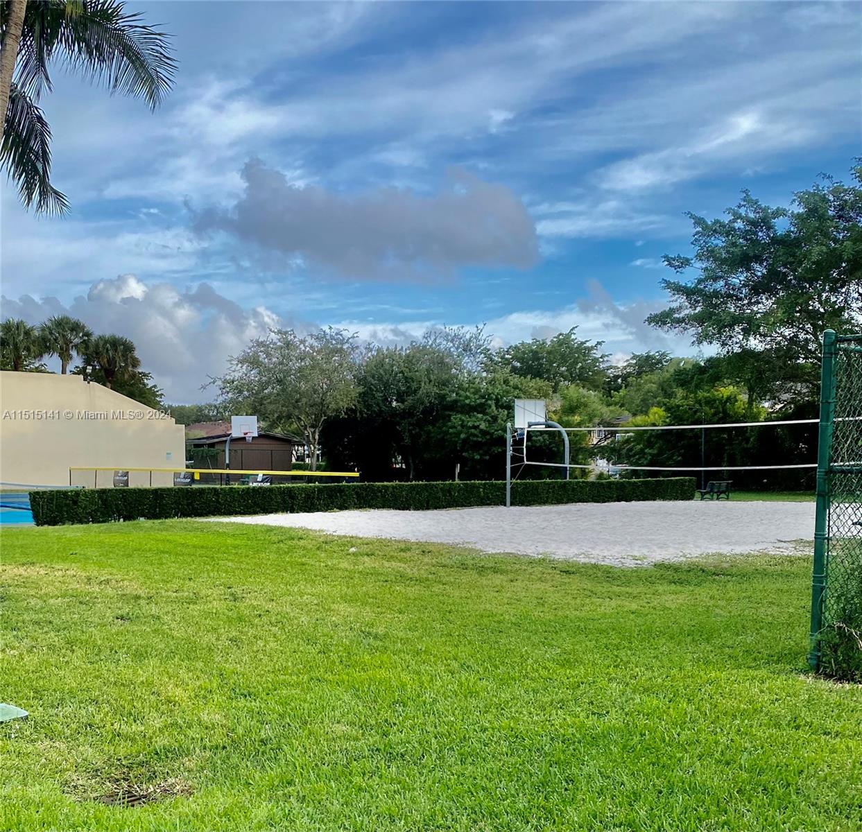 DORAL COVE - Residential Lease