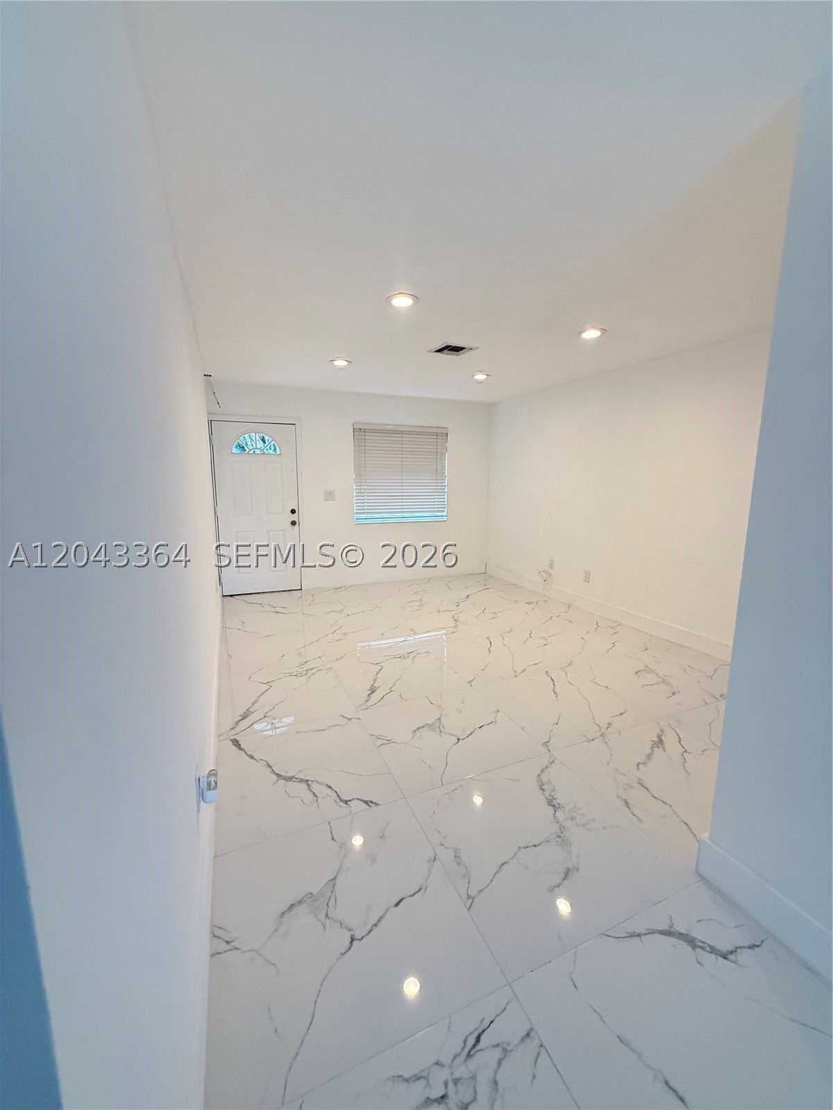 SOUTHERN BLVD PINES - Residential