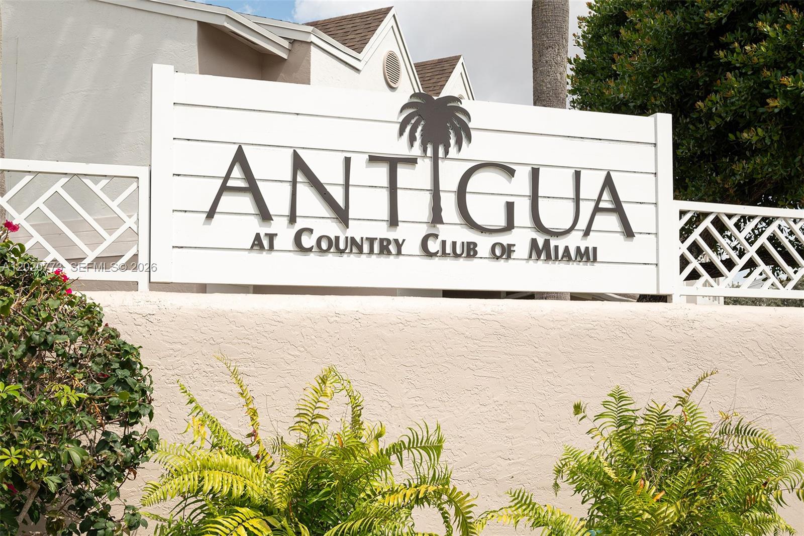 ANTIGUA AT CNTRY CLUBOF M - Residential Lease