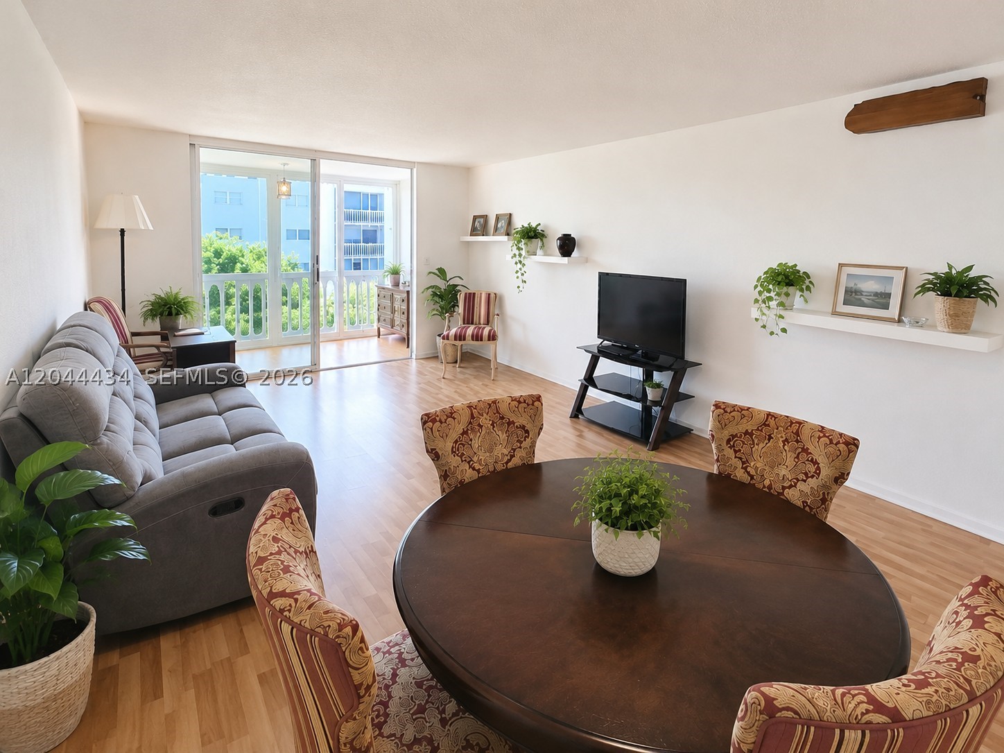 MEADOWBROOK TOWERS CONDO - Residential