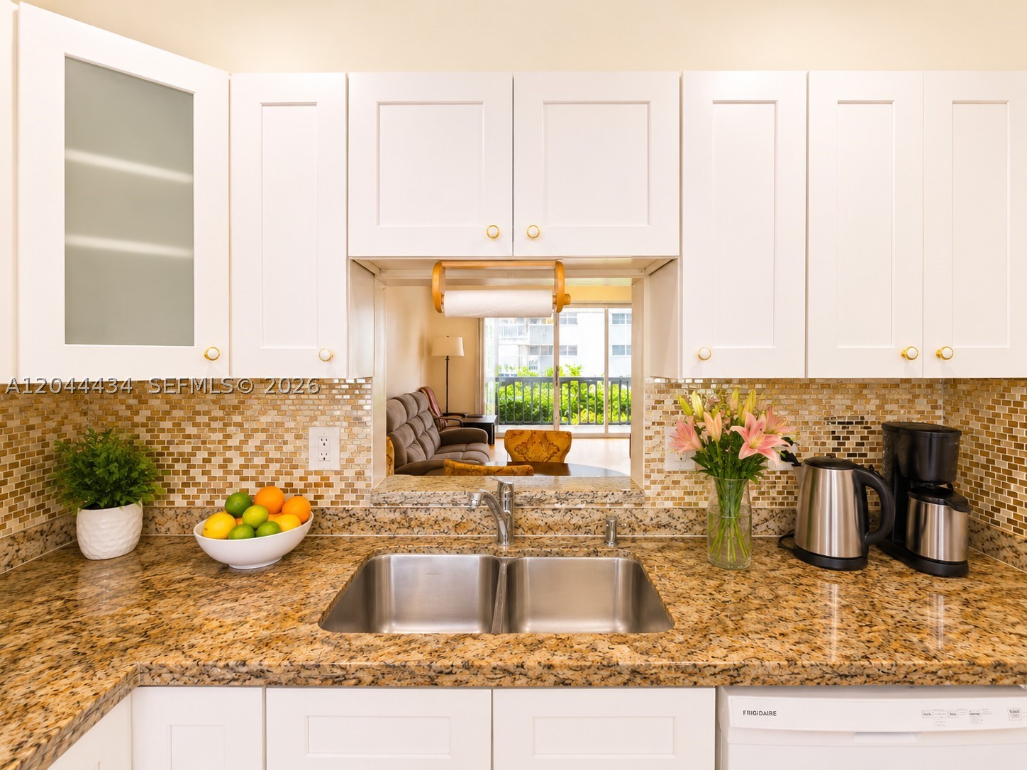 MEADOWBROOK TOWERS CONDO - Residential