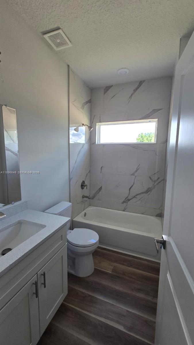 MARION OAKS UN FOUR - Residential
