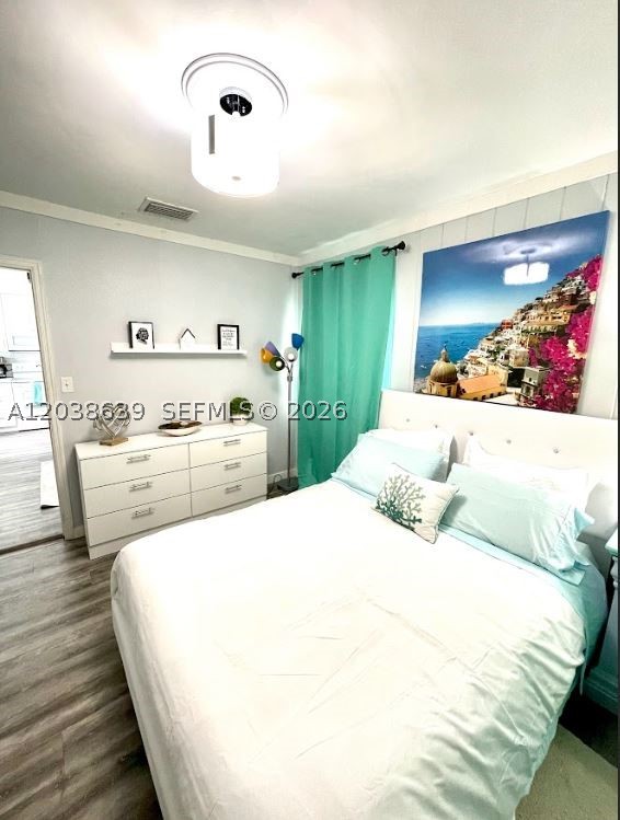HOLLYWOOD TERRACE AMEN PL - Residential Income