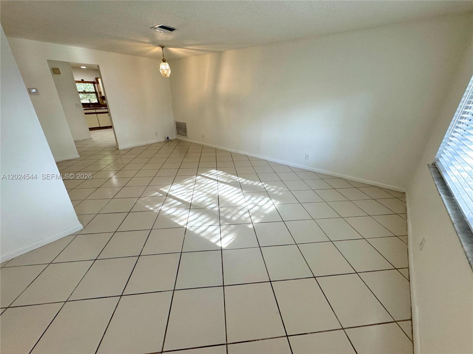 WEST DEERFIELD BEACH - Residential Lease
