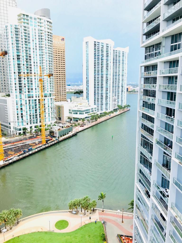 ICONBRICKELL CONDO NO 1 - Residential Lease