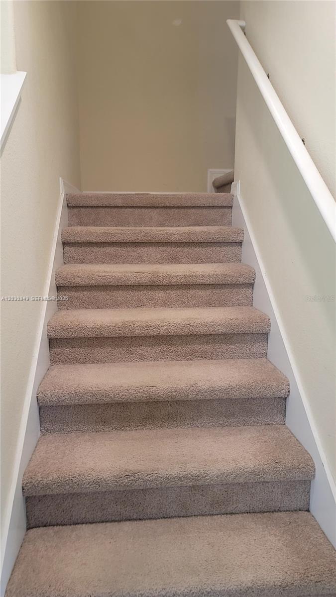 WINDERMERE SOUND PH2 - Residential