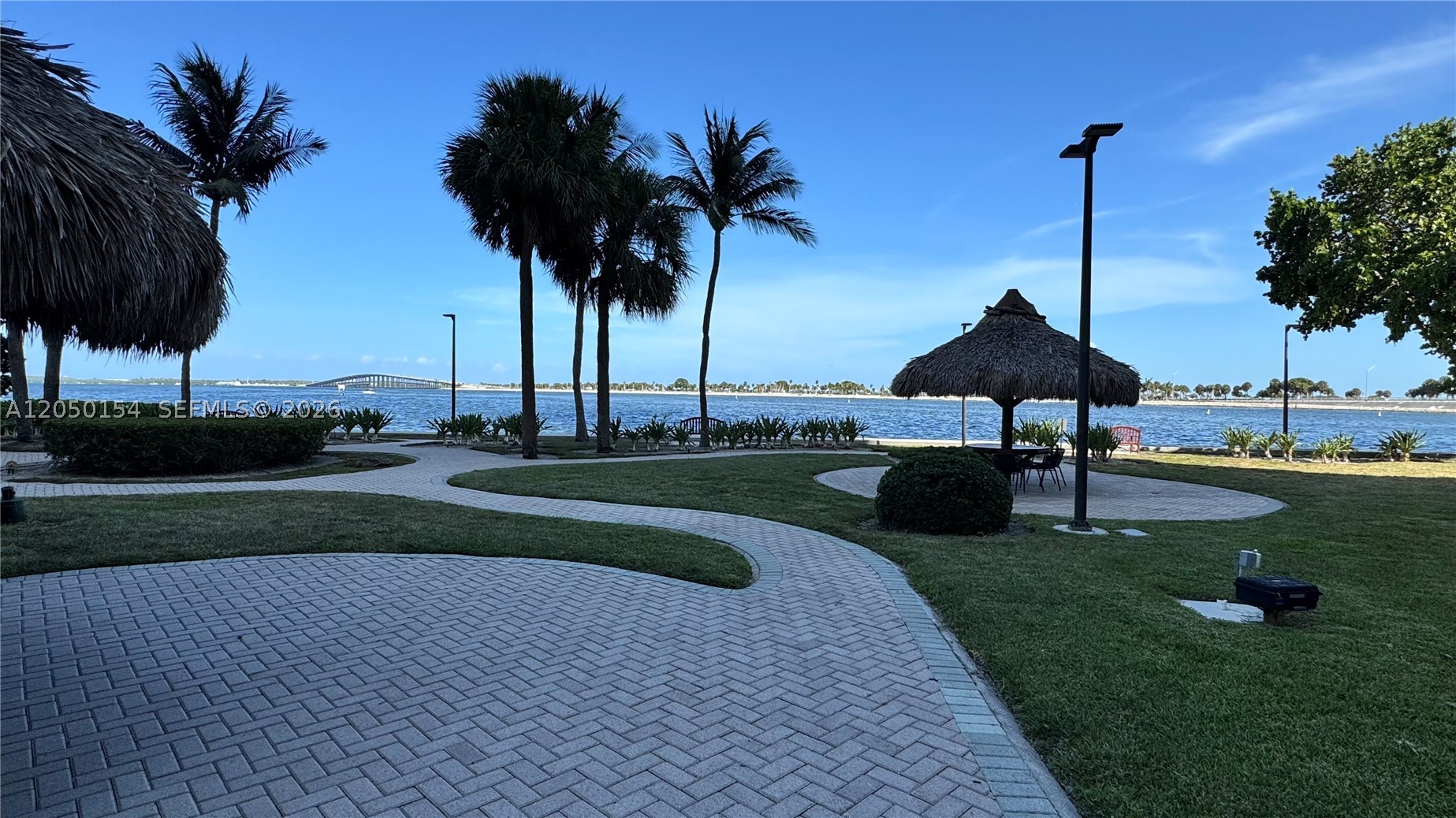 BRICKELL TOWNHOUSE CONDO - Residential Lease