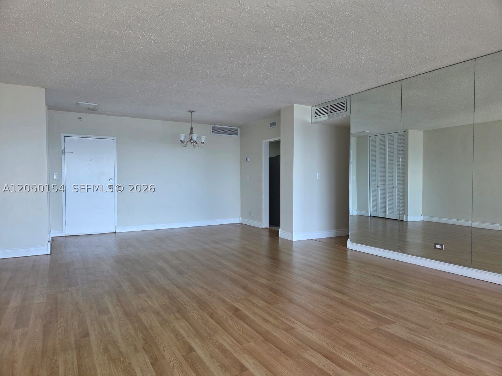 BRICKELL TOWNHOUSE CONDO - Residential Lease