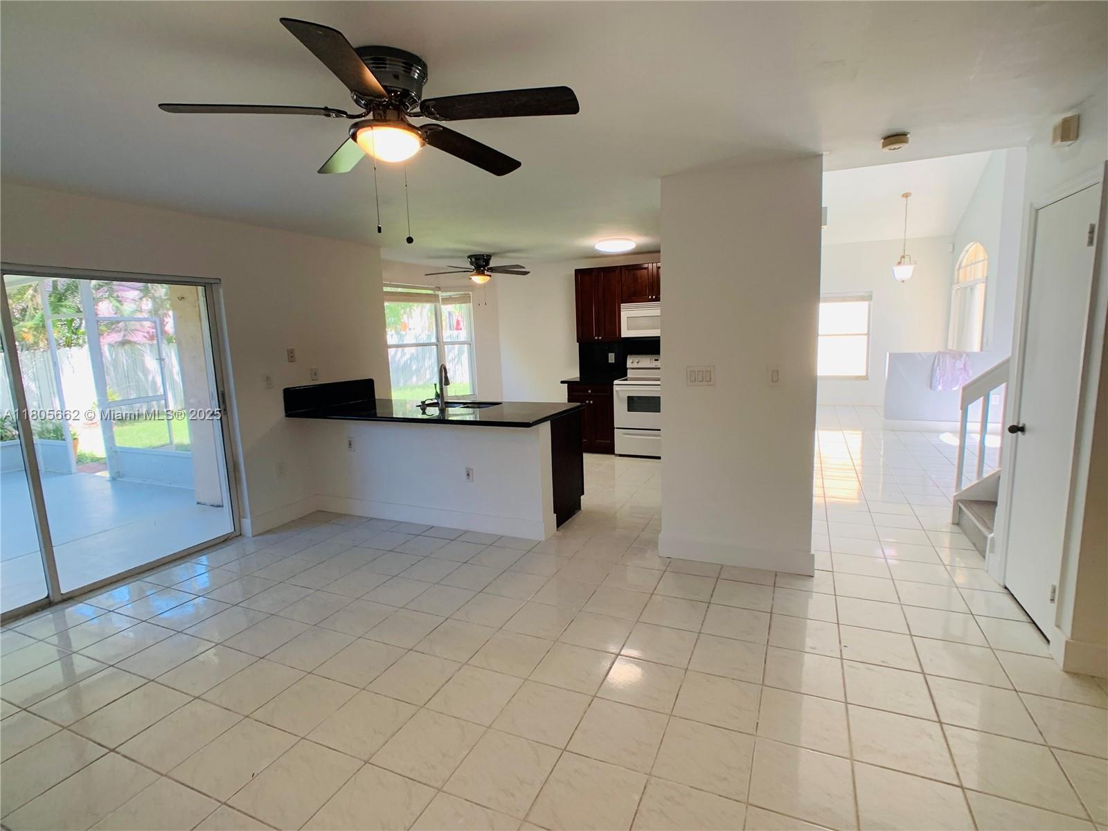 CHAPEL TRAIL II - Residential Lease