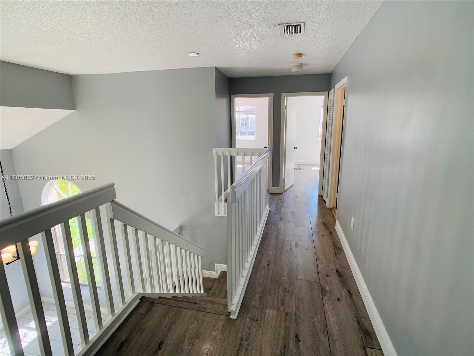CHAPEL TRAIL II - Residential Lease