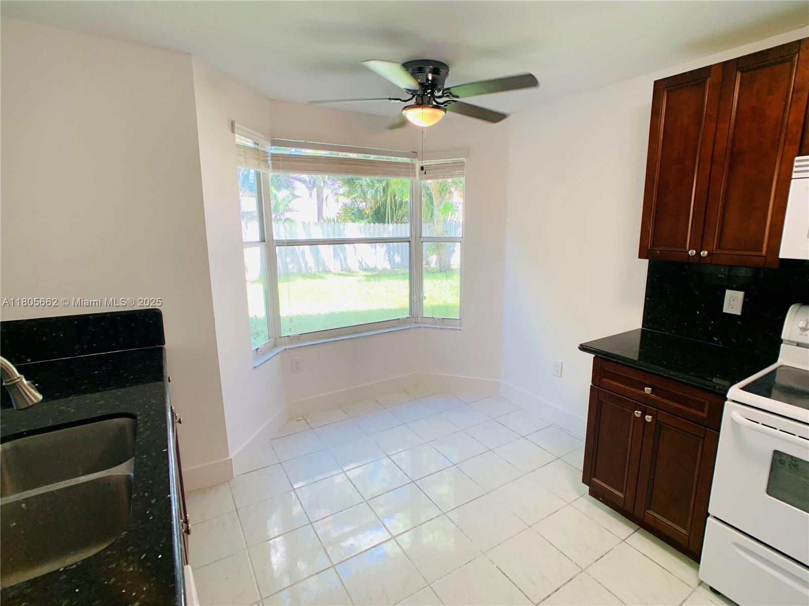 CHAPEL TRAIL II - Residential Lease