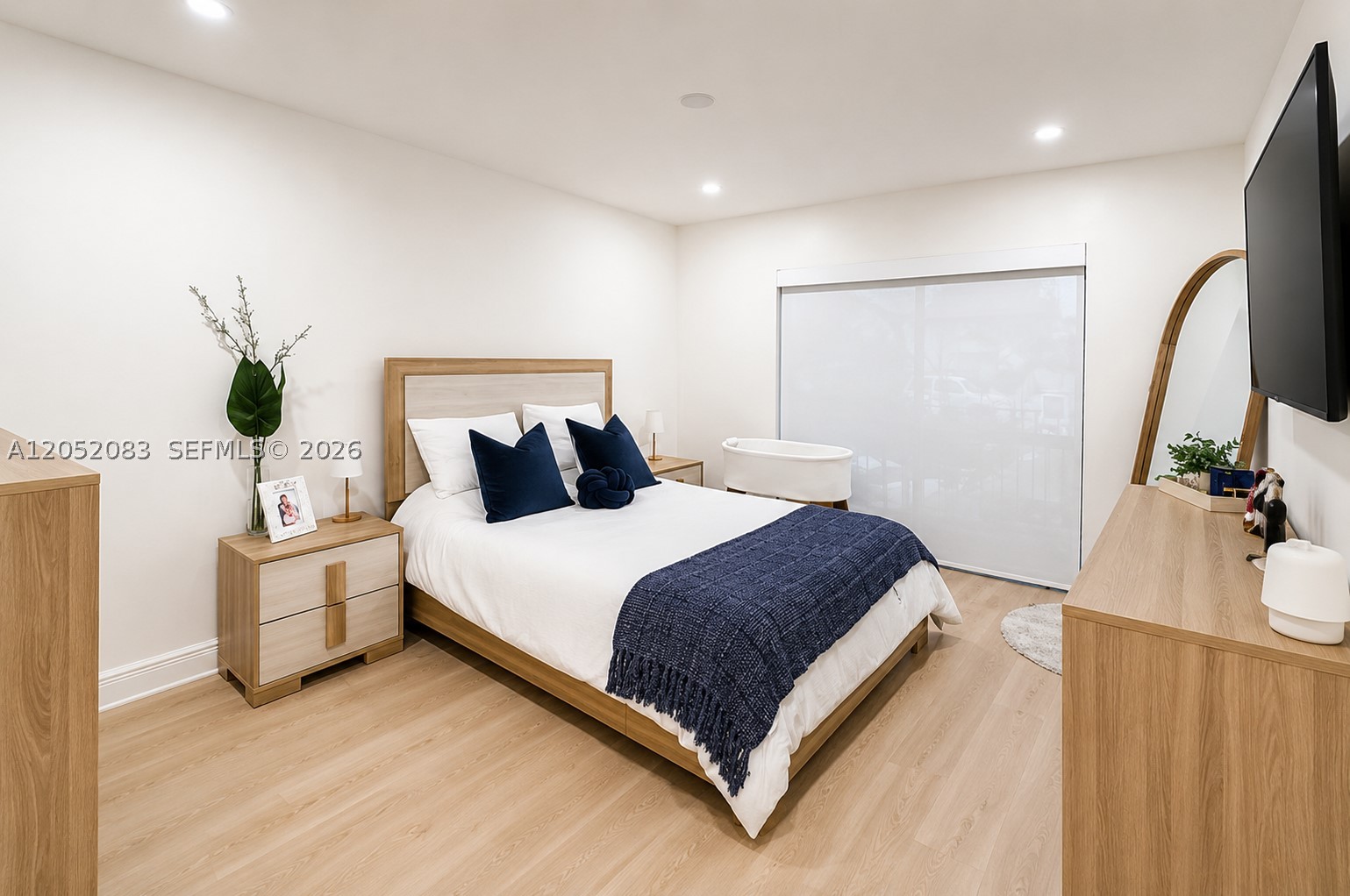 PLAYA LAGO CONDO PH II - Residential