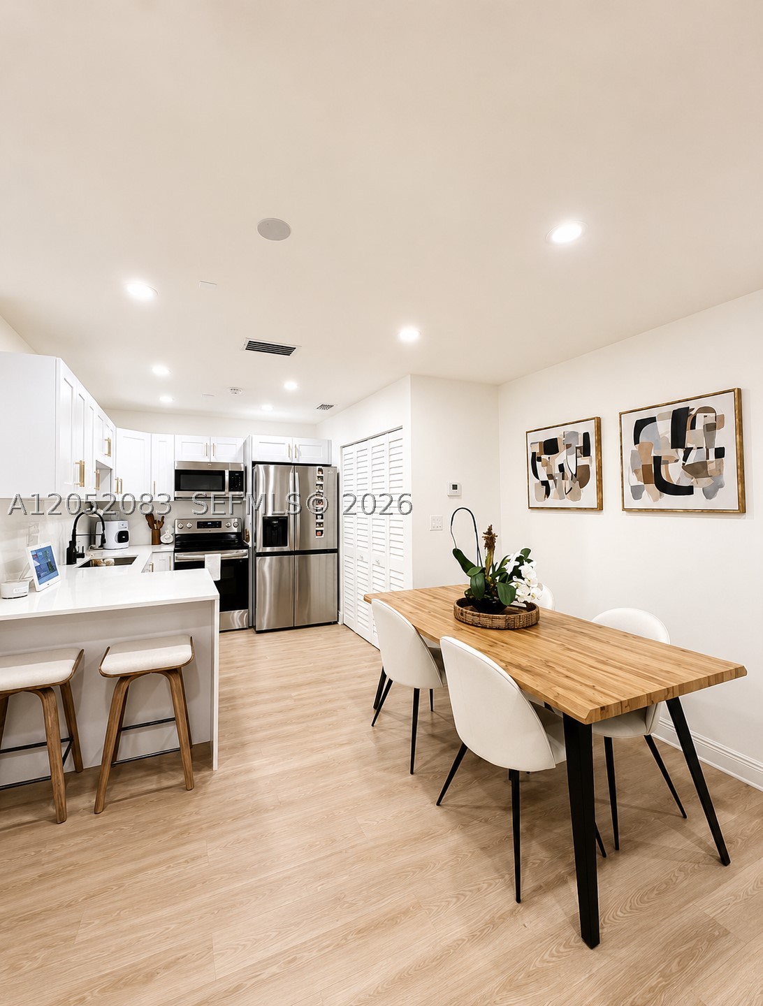 PLAYA LAGO CONDO PH II - Residential