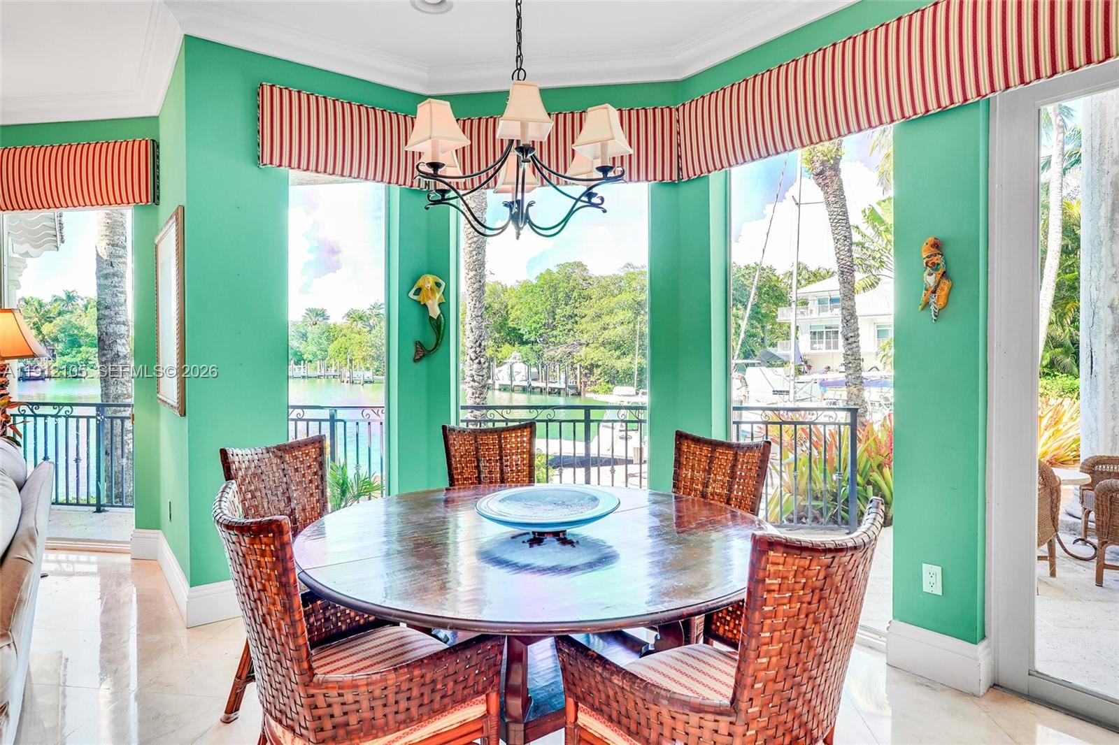 HURRICANE COVE - Residential