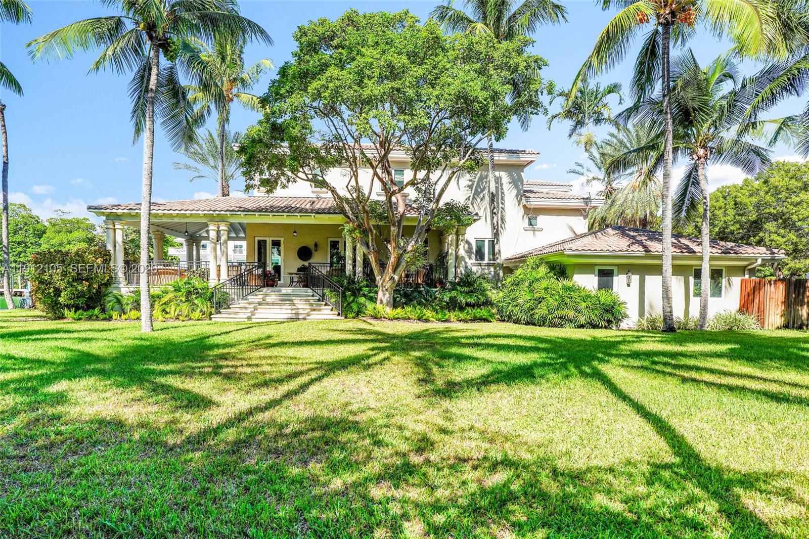 HURRICANE COVE - Residential
