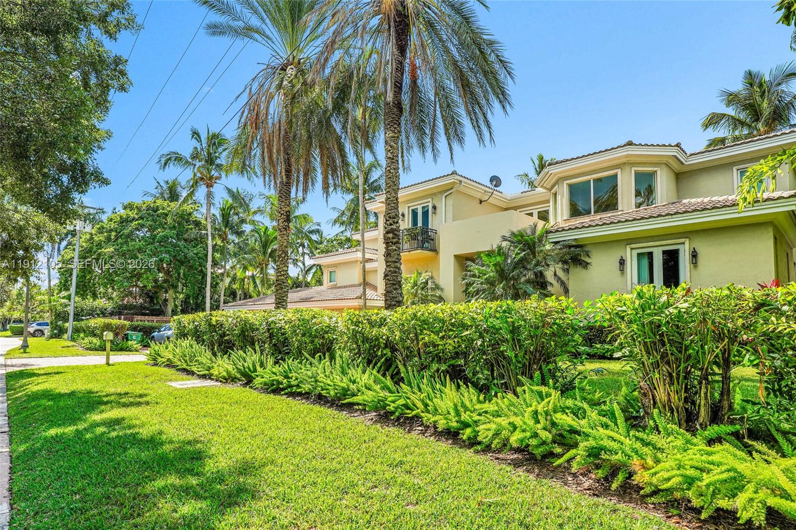 HURRICANE COVE - Residential