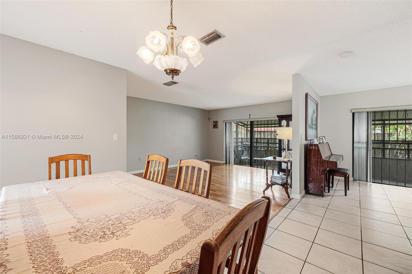 SEVILLA GARDENS SEC 1 - Residential