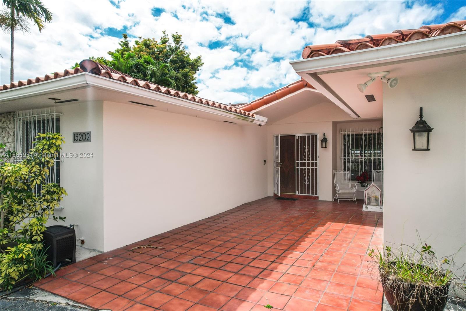 SEVILLA GARDENS SEC 1 - Residential