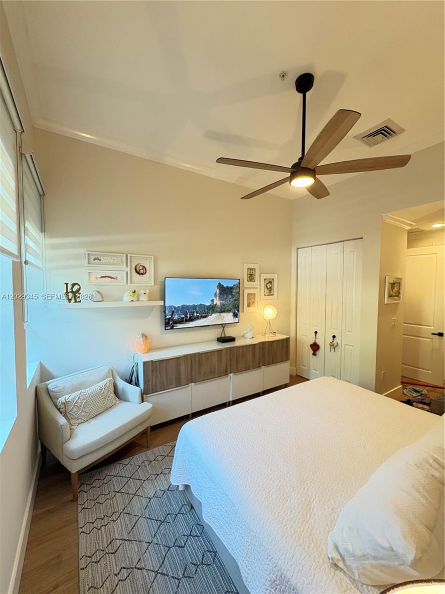 SYMPHONY NORTH CONDO - Residential