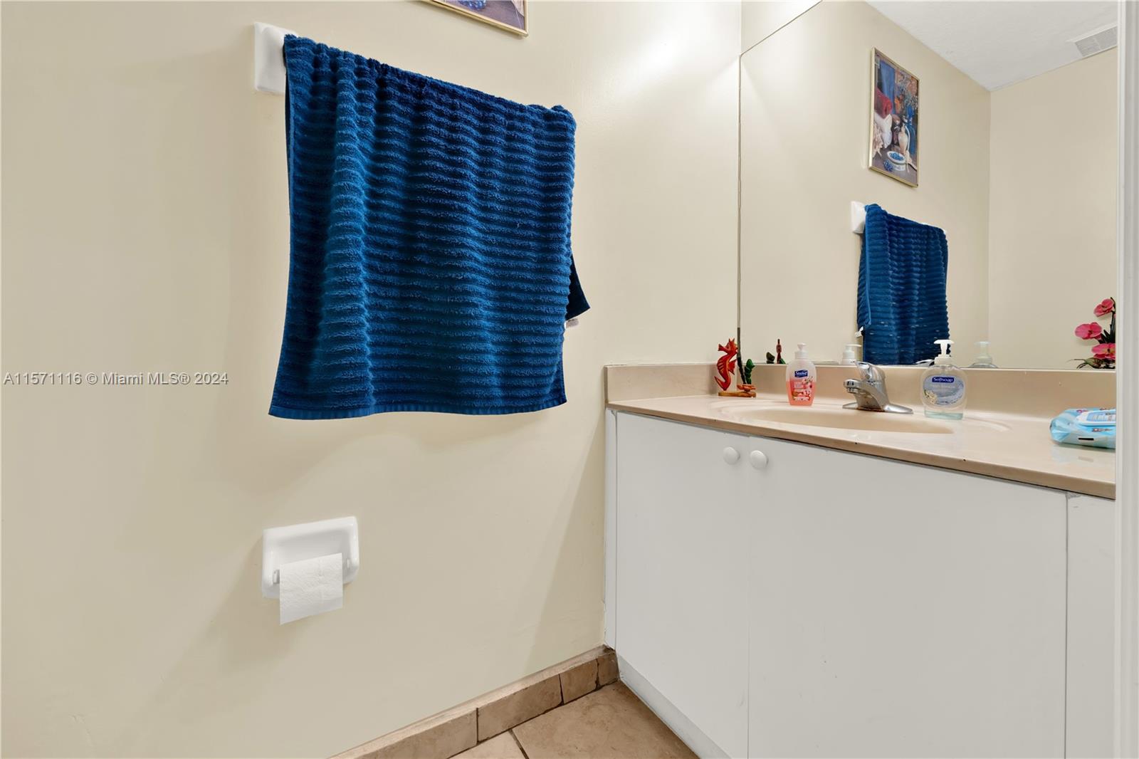VENETIA GROVE - Residential