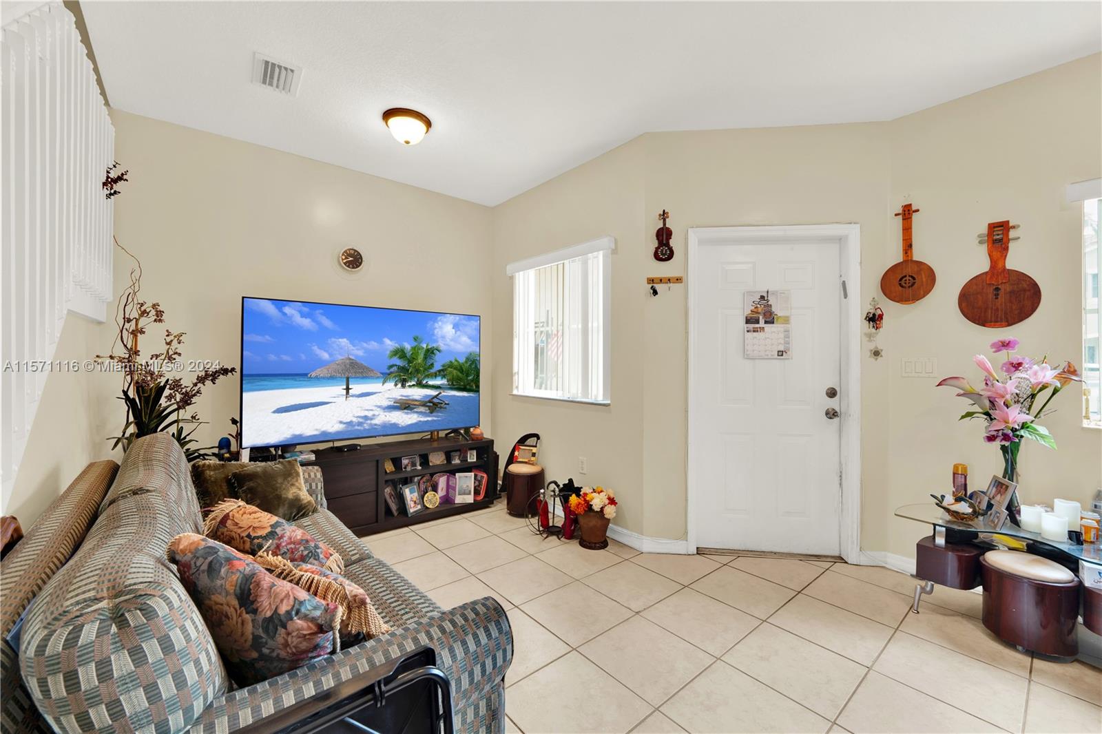 VENETIA GROVE - Residential