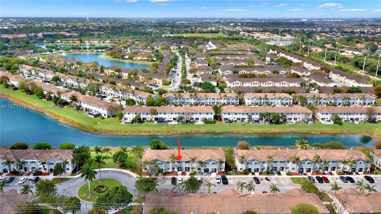 VENETIA GROVE - Residential