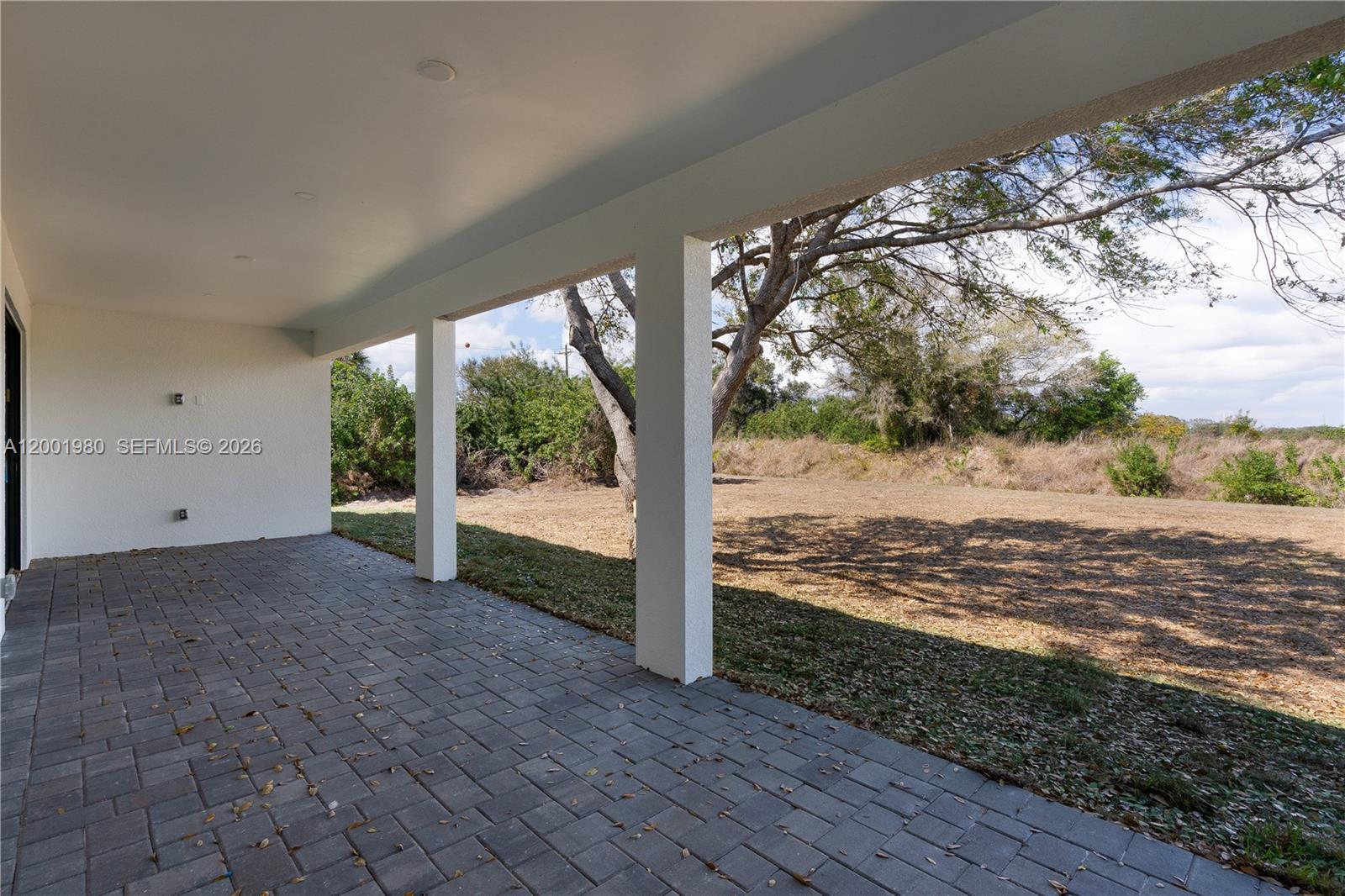 Mirror Lakes - Residential