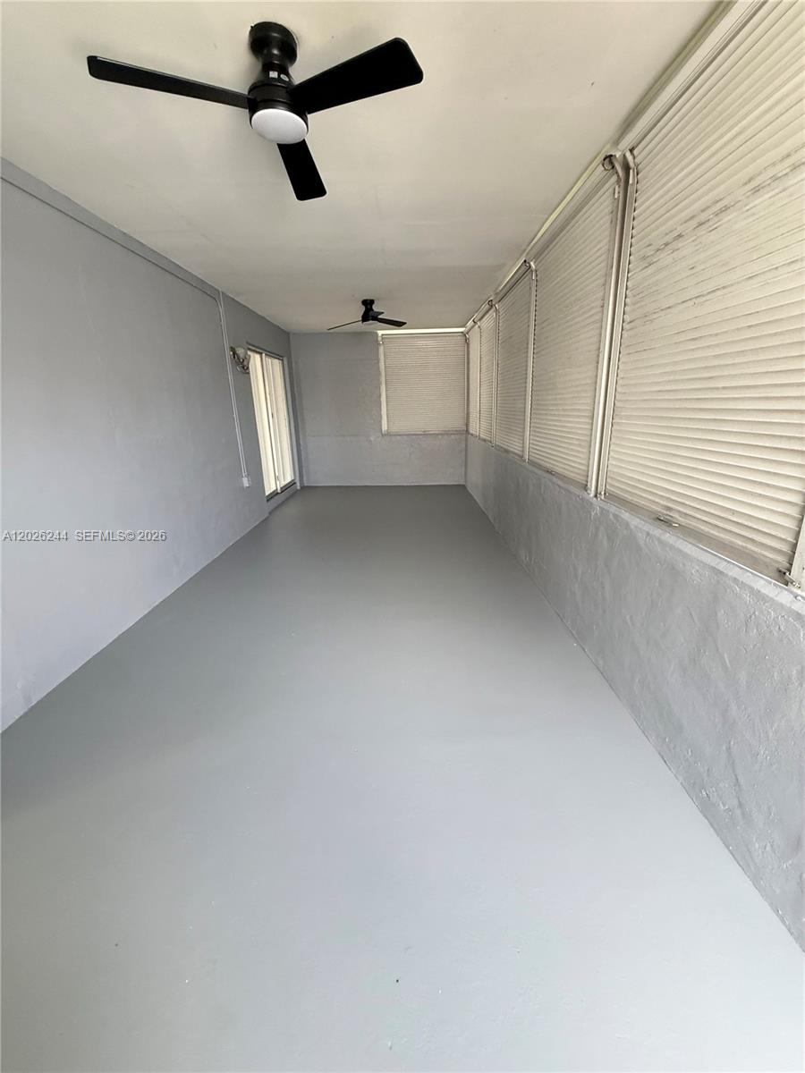 SANDALFOOT COVE SEC 5 - Residential Lease