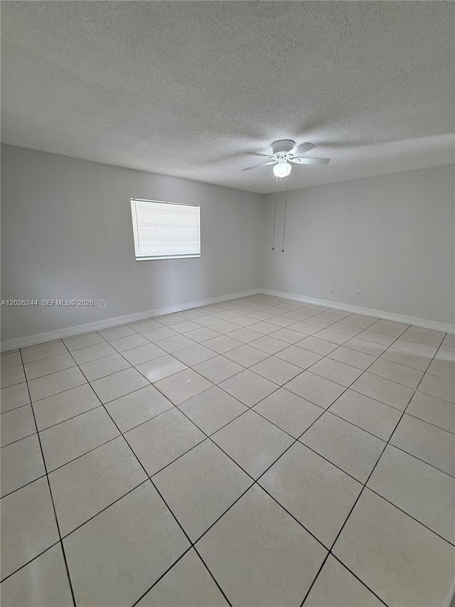 SANDALFOOT COVE SEC 5 - Residential Lease