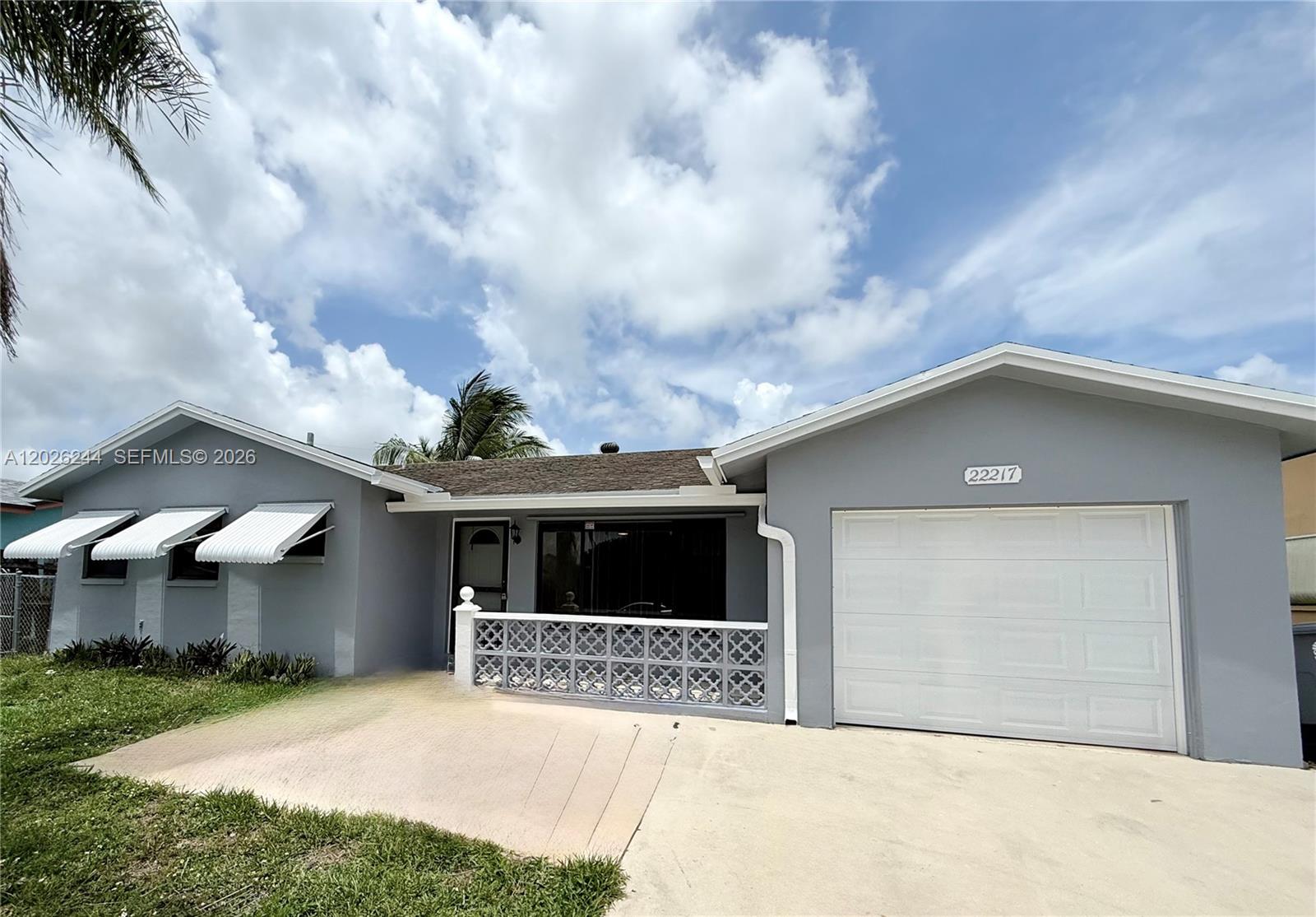 SANDALFOOT COVE SEC 5 - Residential Lease