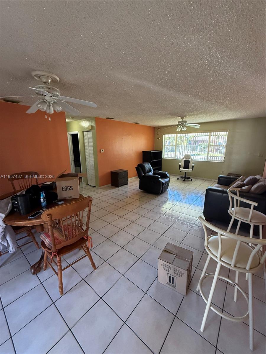 HIALEAH 3RD ADDN - Residential
