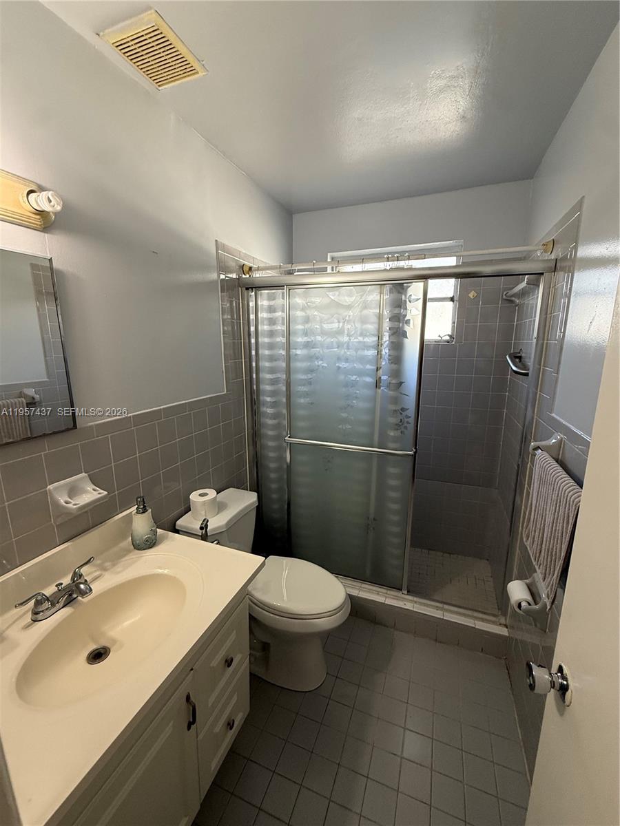 HIALEAH 3RD ADDN - Residential