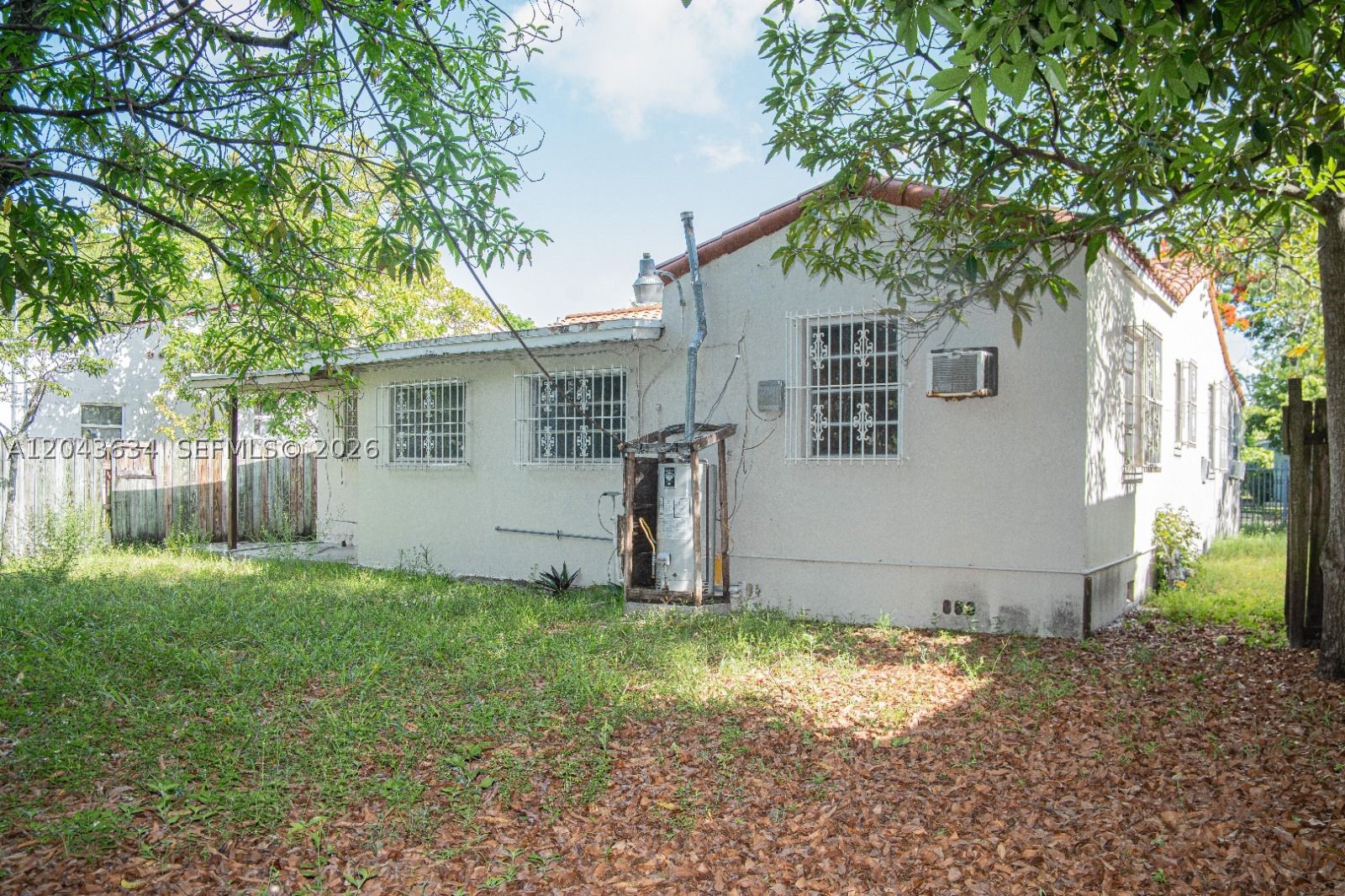SHADOWLAWN - Residential