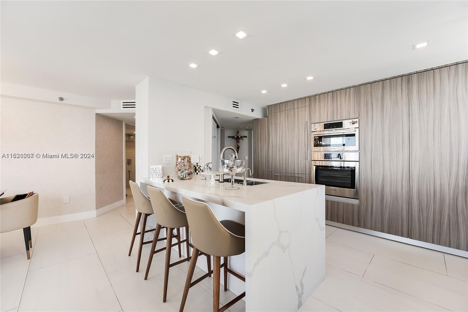 BRICKELL KEY II CONDO - Residential