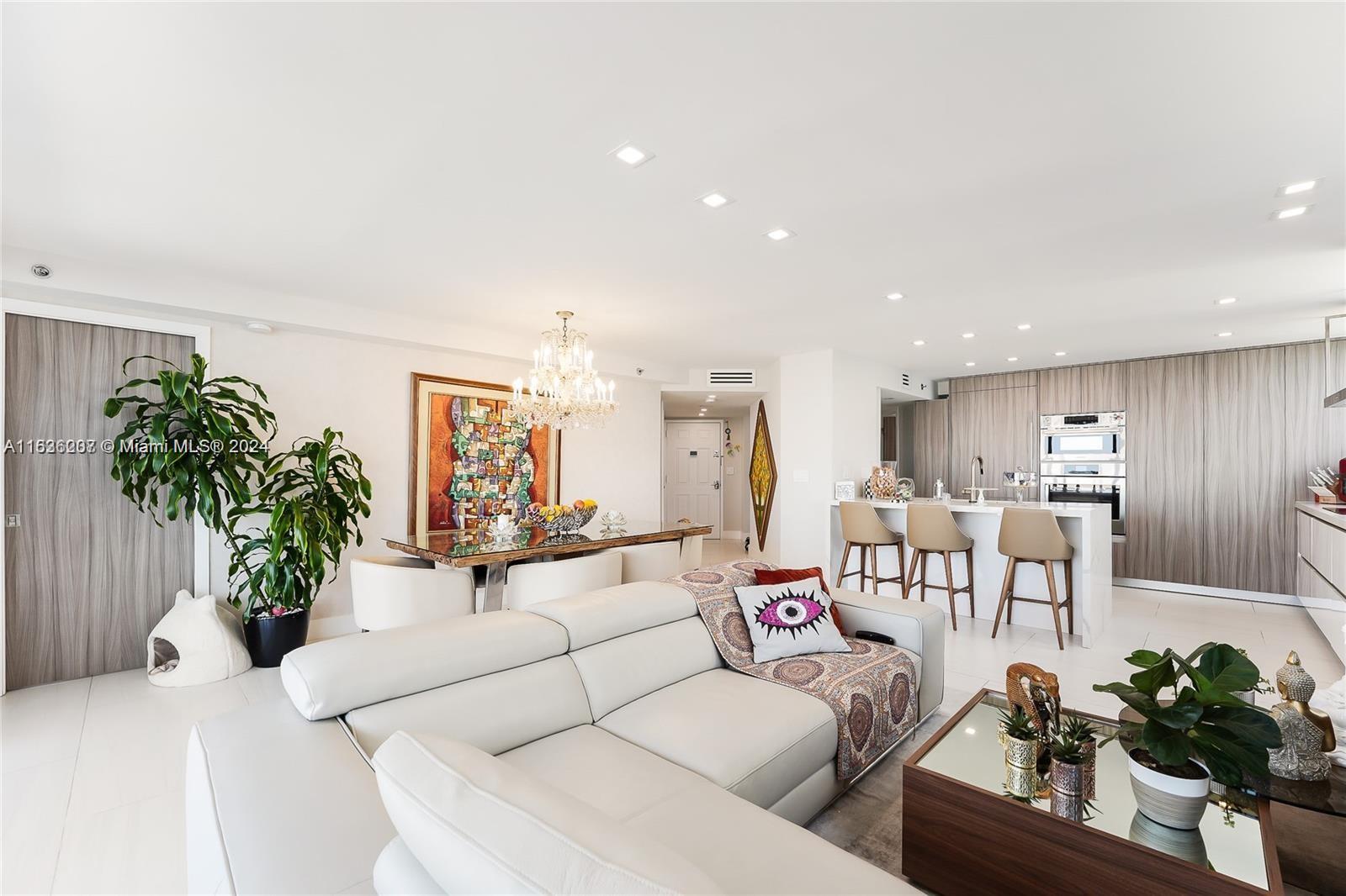 BRICKELL KEY II CONDO - Residential