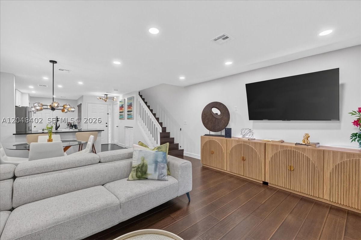 CYPRESS AT WOODMONT III - Residential
