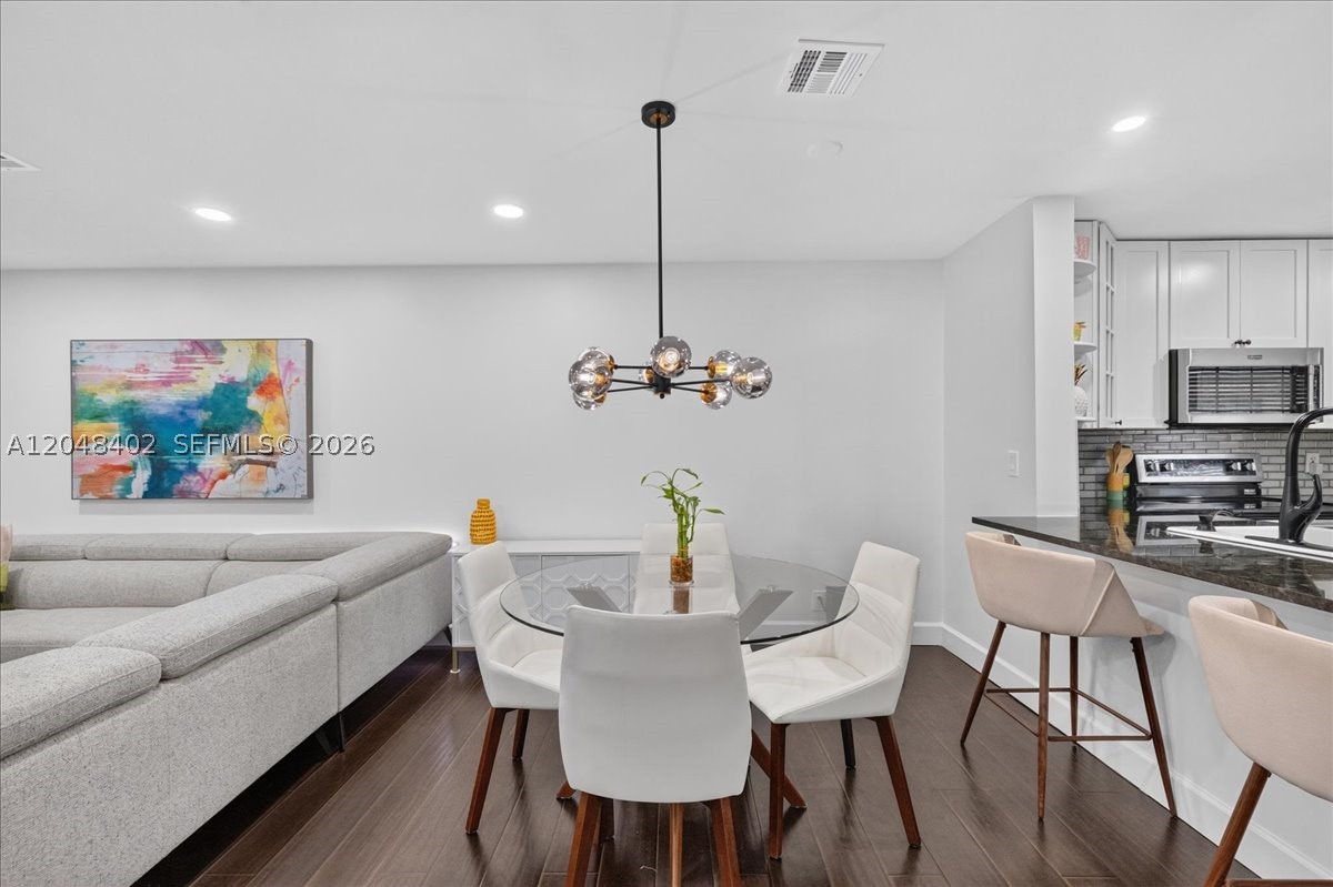 CYPRESS AT WOODMONT III - Residential