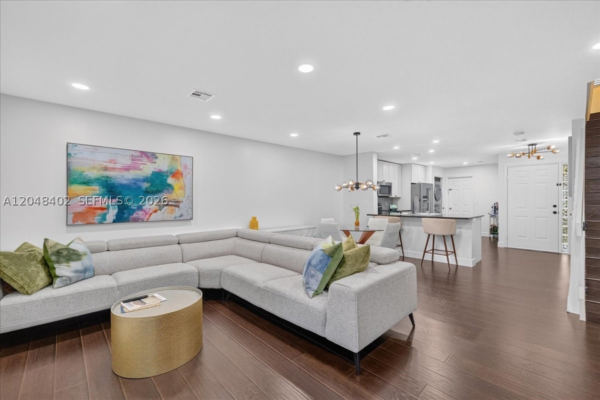 CYPRESS AT WOODMONT III - Residential