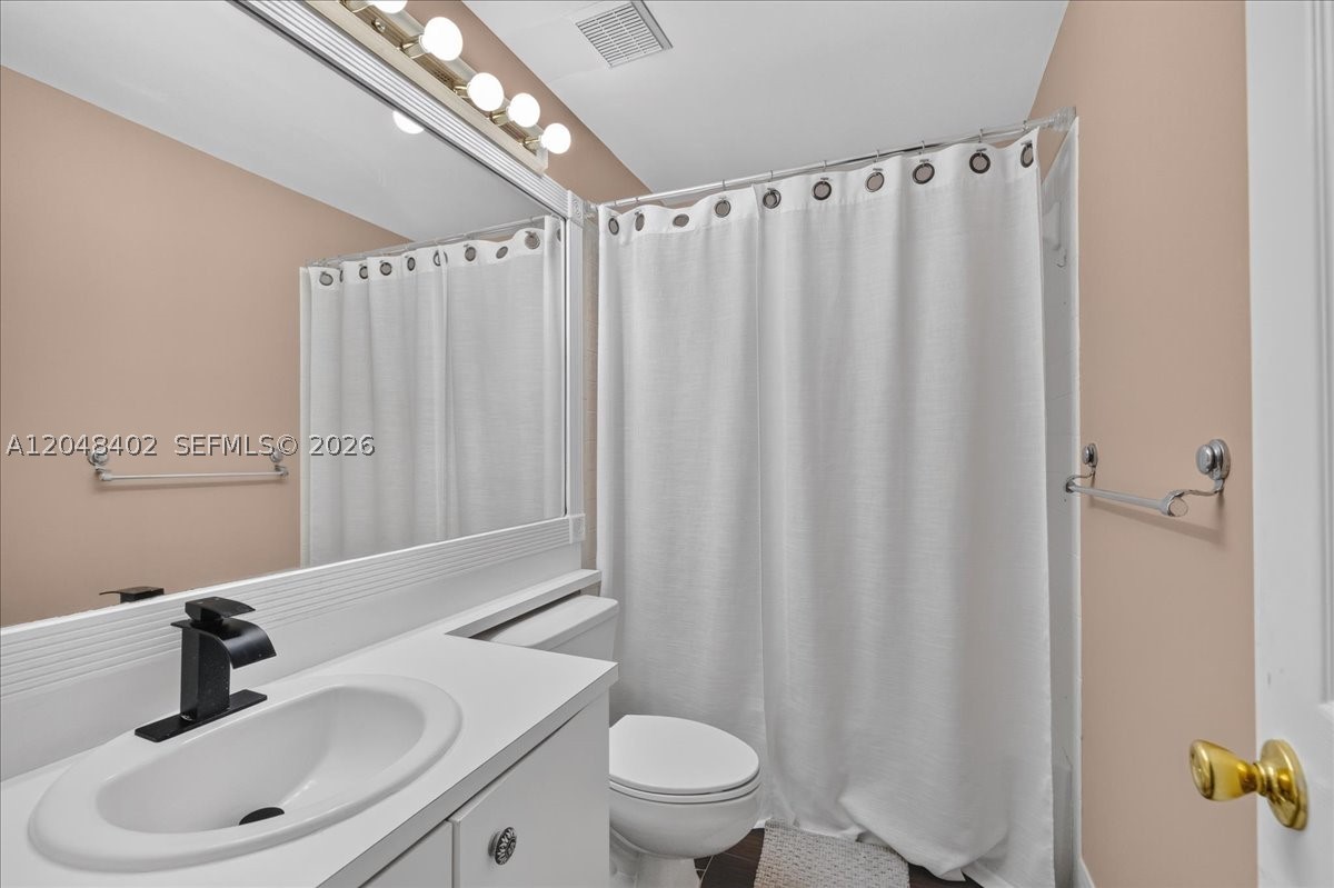 CYPRESS AT WOODMONT III - Residential