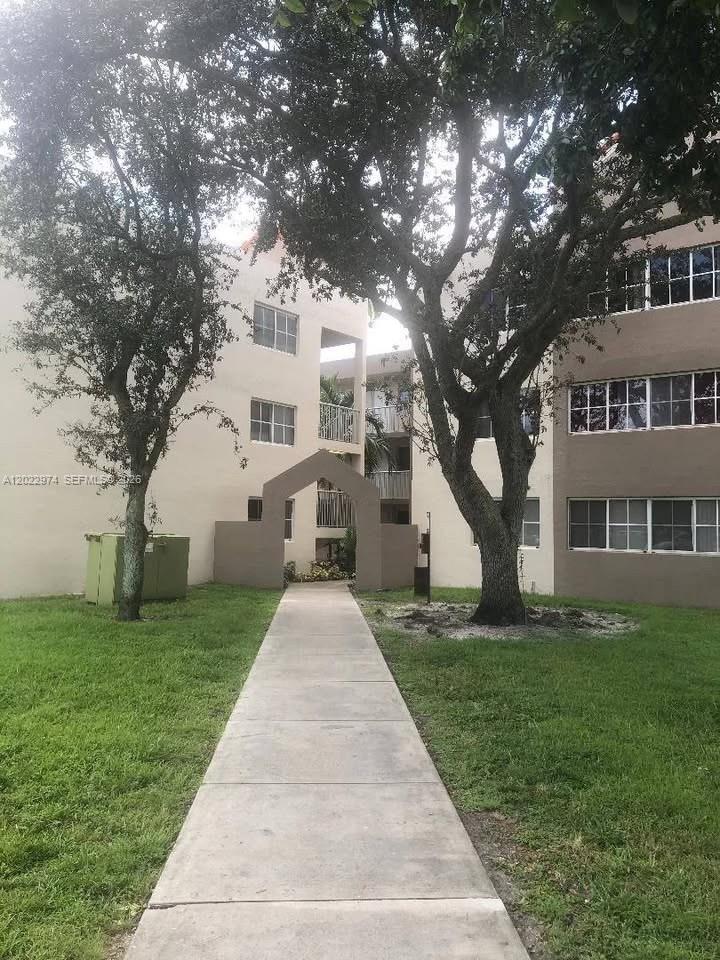 Beautiful 2-bedroom, 2-bathroom apartment with peaceful garden views in the heart of Miami Gardens. Conveniently located near excellent shopping, dining, parks, and highly rated schools. Spacious layout with plenty of natural light, perfect for comfortable living or investment opportunity.