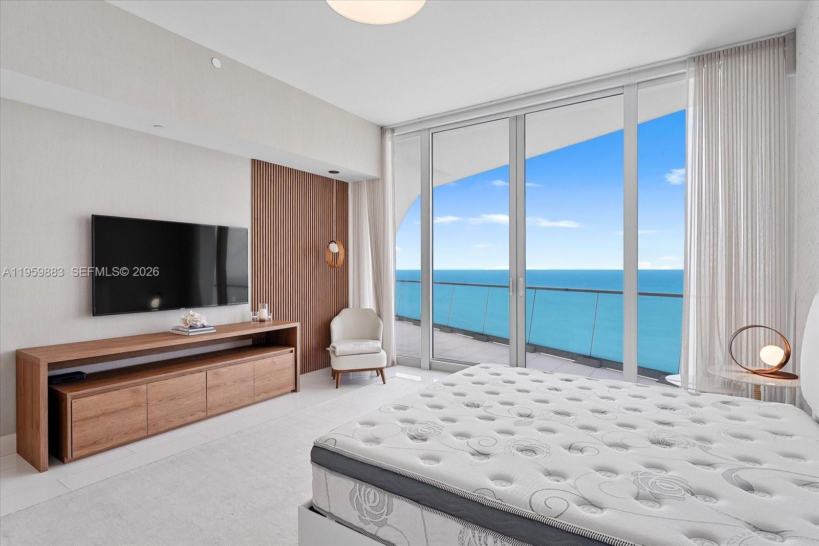 JADE SIGNATURE CONDO - Residential