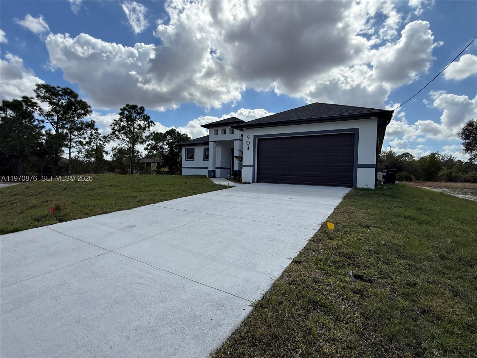 LEHIGH ACRES - Residential
