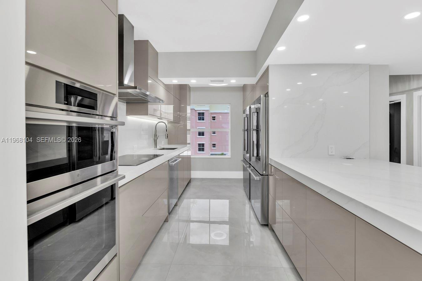 OCEAN PLAZA ON DEERFIELD - Residential