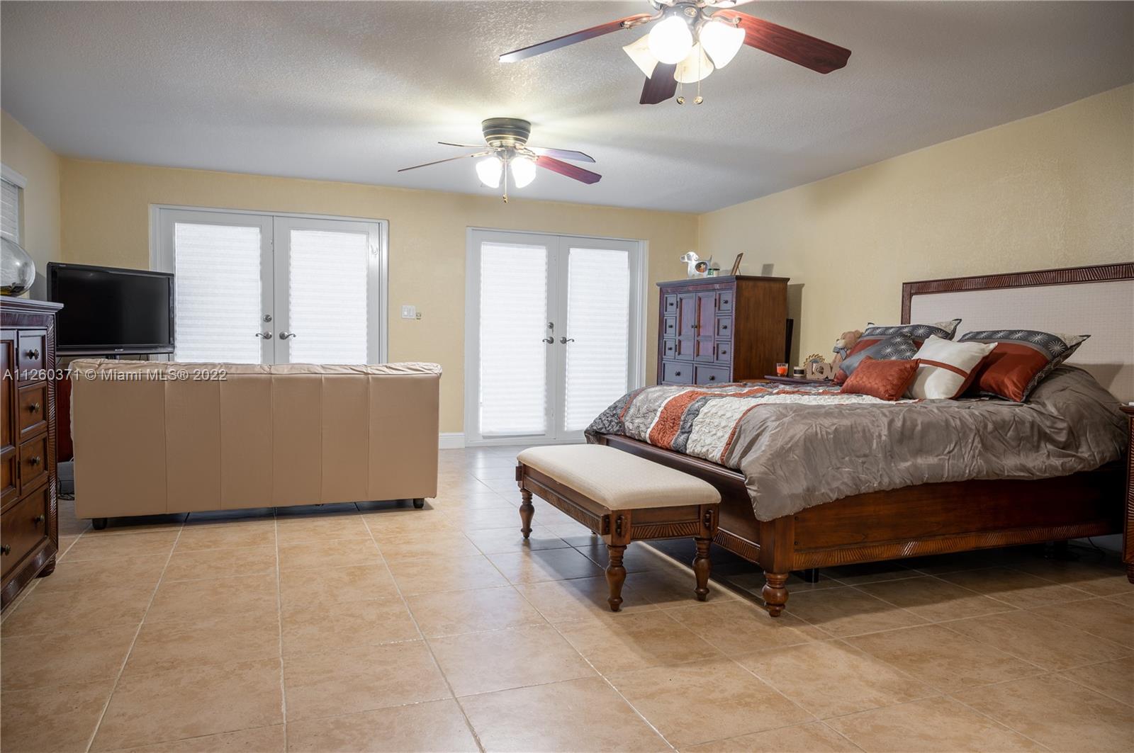 BASS LAKE ESTATES - Residential