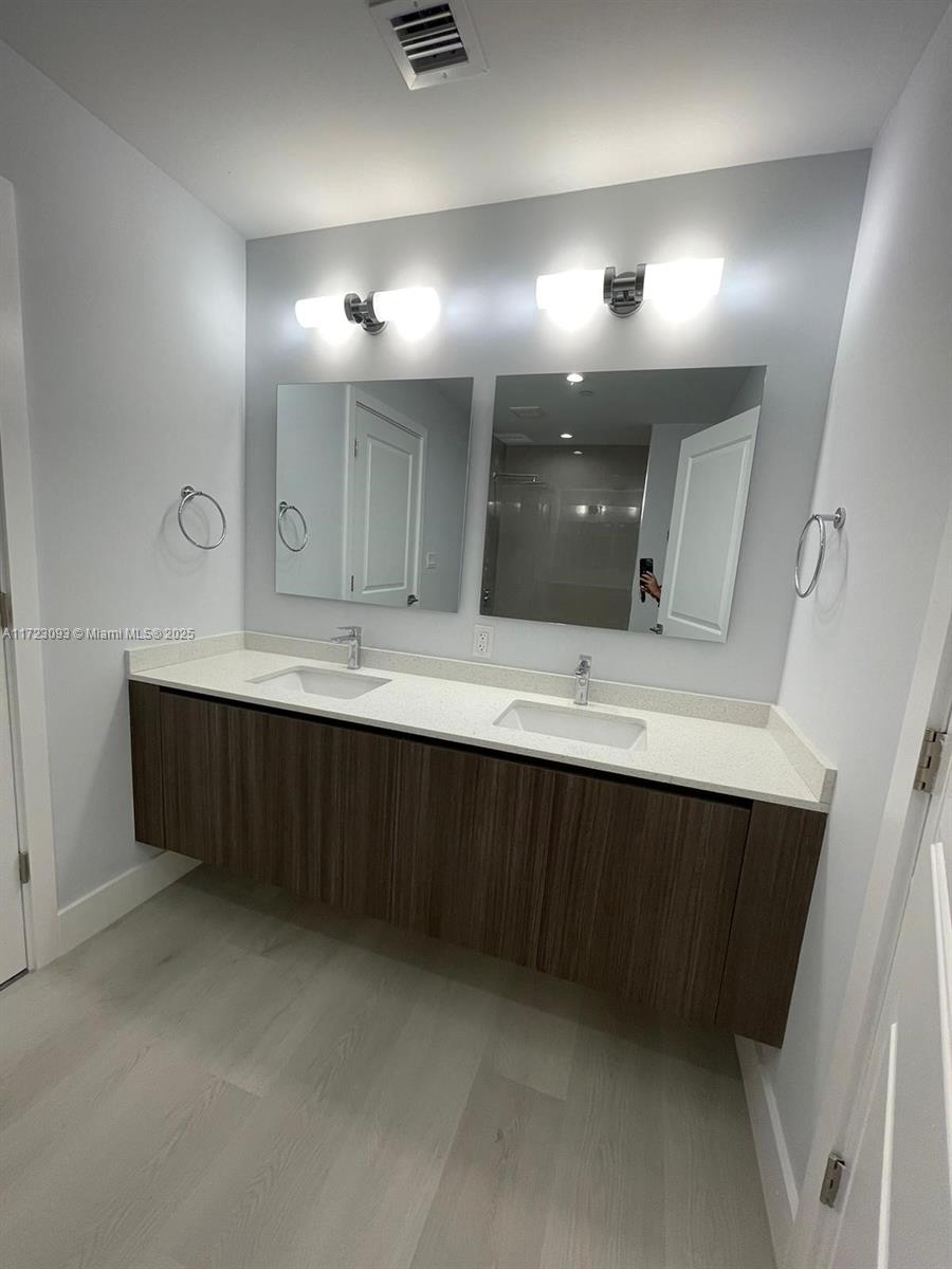 AESTHETIC - Residential