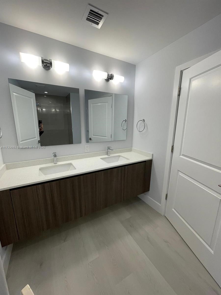 AESTHETIC - Residential