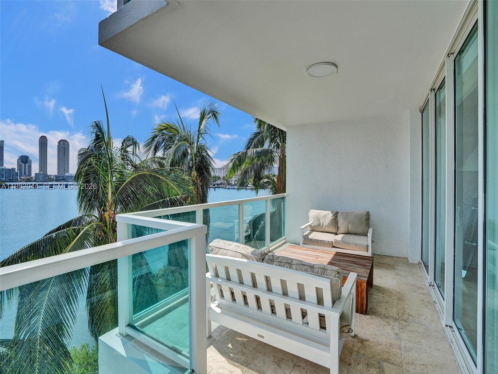 THE PENINSULA CONDO - Residential
