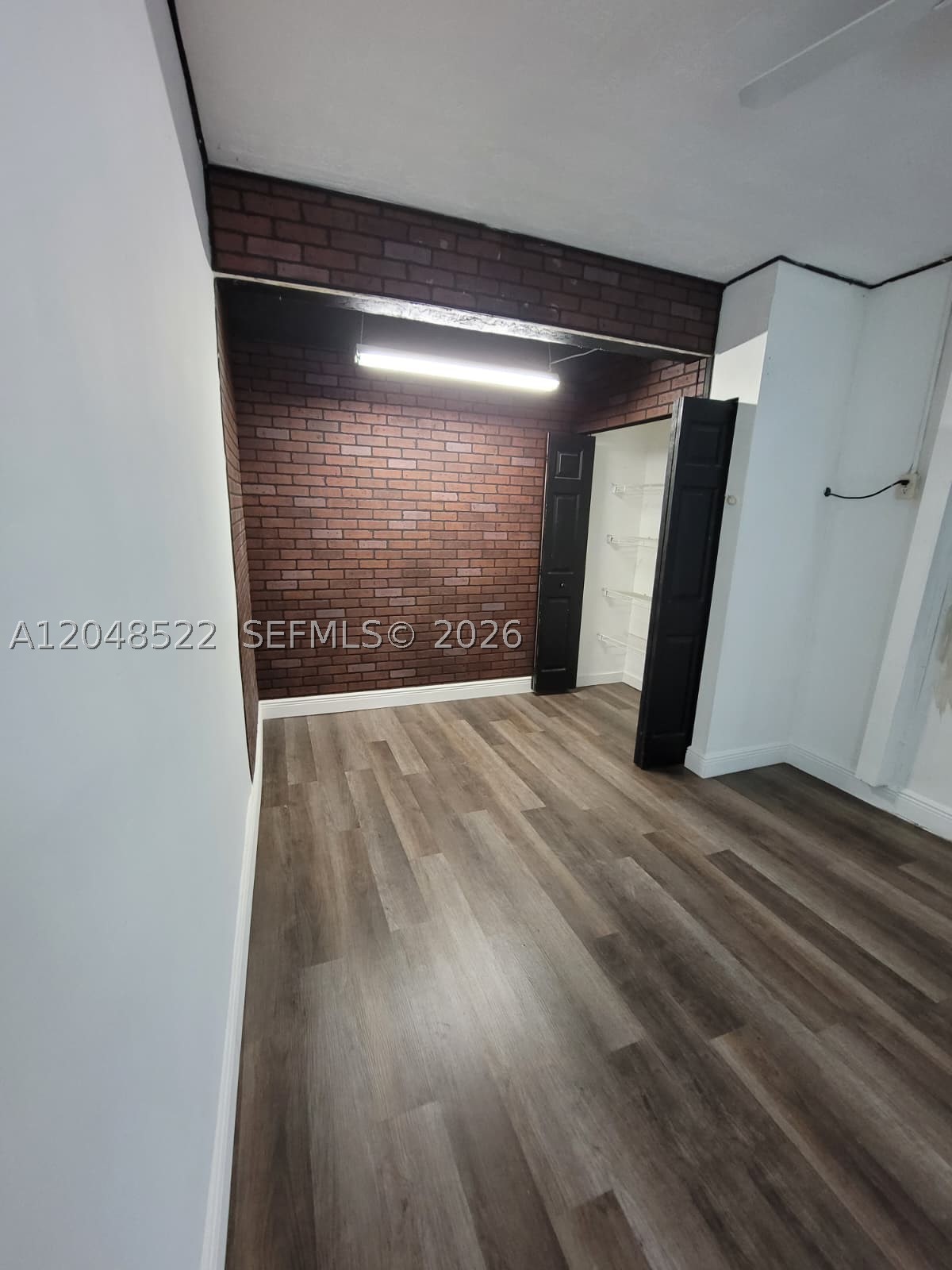 SUNRISE GOLF VILLAGE - Residential Lease