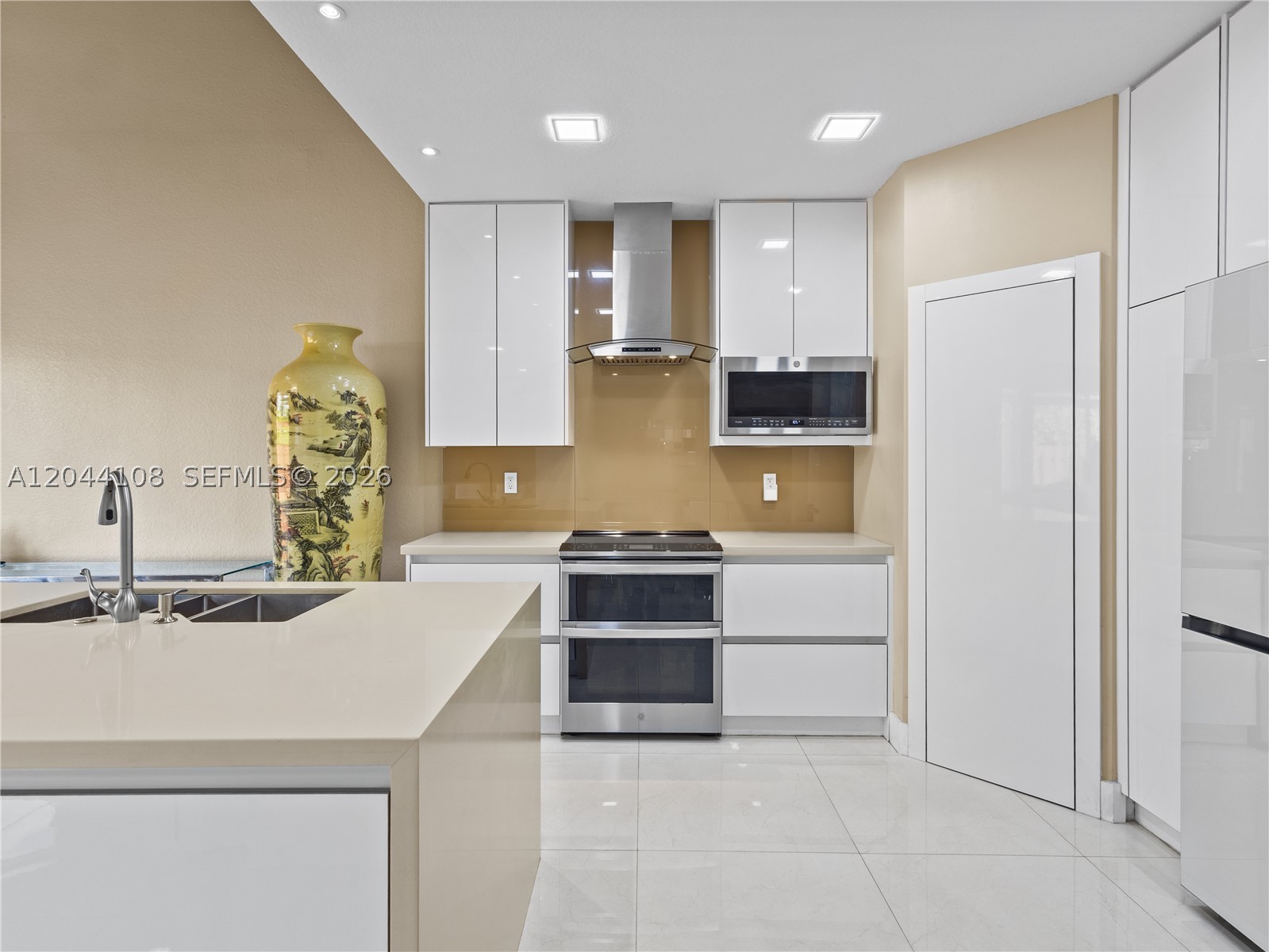 DORAL ISLES ST LUCIA - Residential