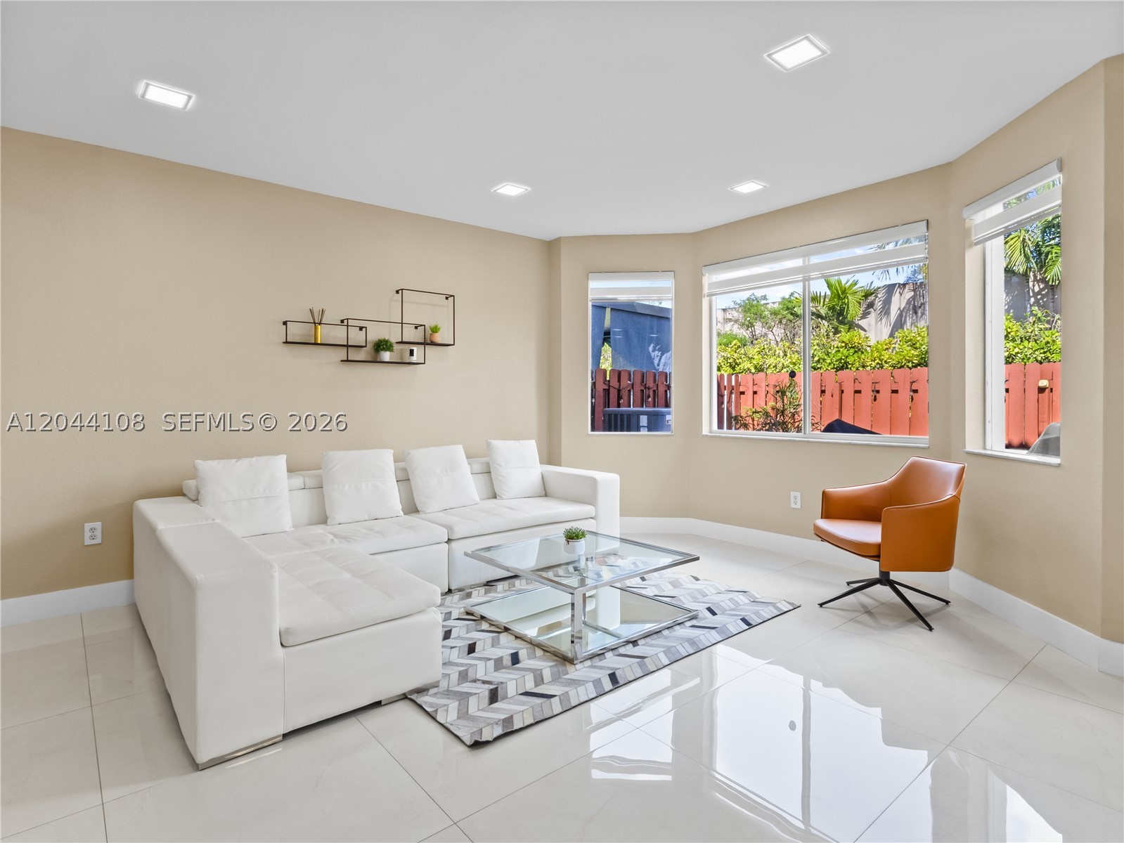 DORAL ISLES ST LUCIA - Residential